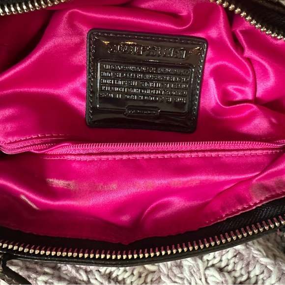 Coach Bag - Picture 4 of 7